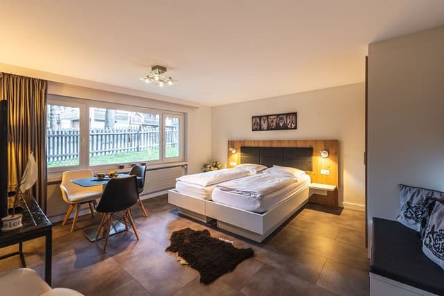 Apartment, 4 Bedrooms, Terrace