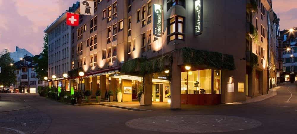 Royal Hotel Royal Hotel