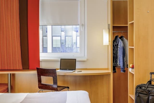 Double Room, 1 Double Bed (New Sleep Easy Concept)