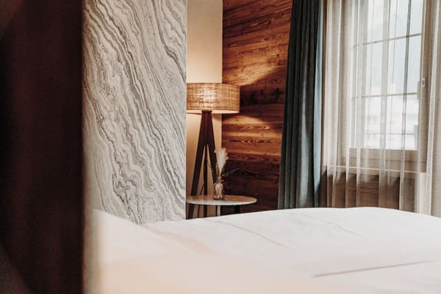 Chalet suite, balcony, mountain view