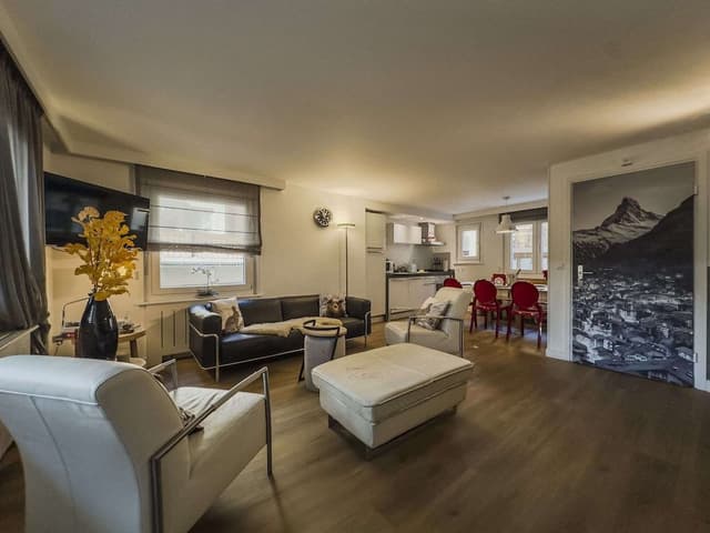 Deluxe Apartment, 3 Bedrooms, 2 Bathrooms, Mountain View