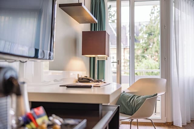Deluxe Double or Twin Room, Non Smoking (partially with Balcony )