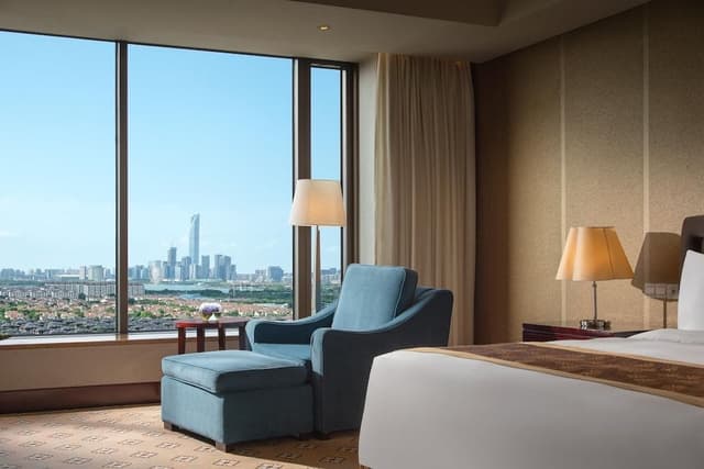 Twin Room, Golf View (Deluxe Golf View Room)