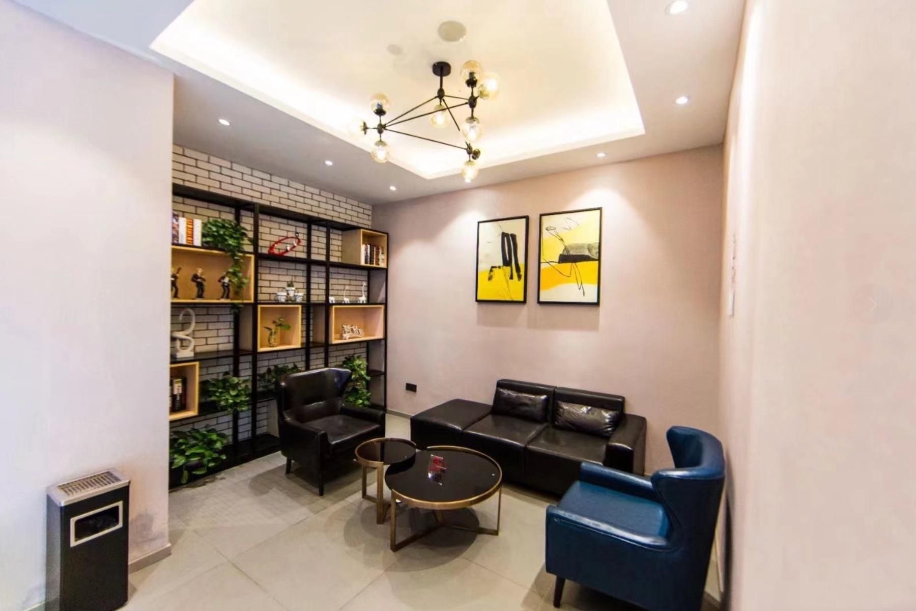 Home Inn Shanghai Hongqiao National Exhibition and Convention Center Qibao Wanke4