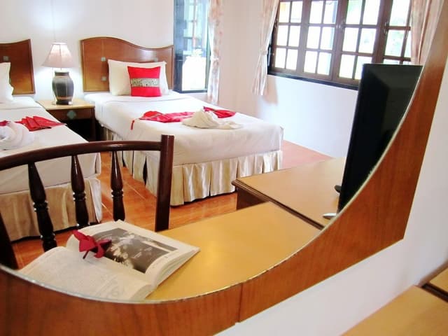 Deluxe Double or Twin Room, Garden View