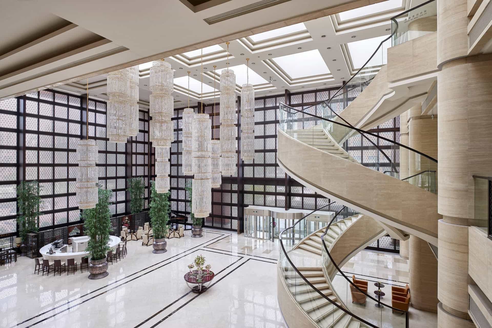โรงแรมเชอราตัน โฮฮอท โรงแรมเชอราตัน โฮฮอท
