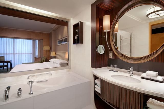 Club Room, 2 Twin Beds