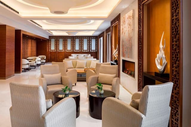 Club Suite, 1 Bedroom, City View
