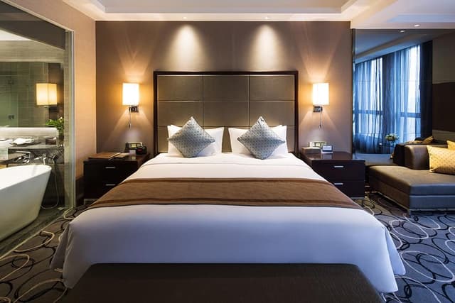 Superior King Room