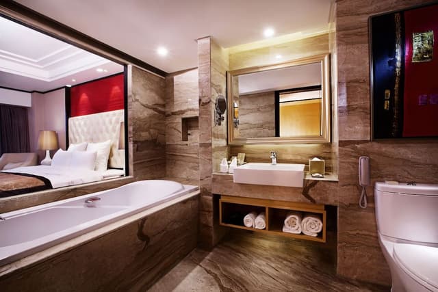 Premier Room
