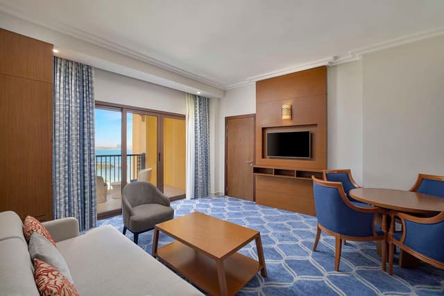 ONE BEDROOM SUITE WITH BALCONY