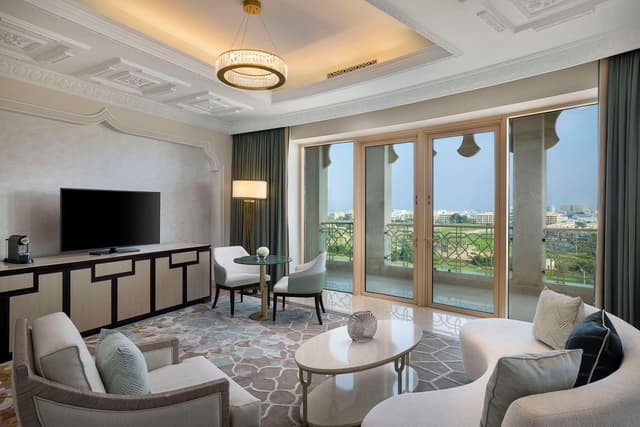 TWO QUEEN BEDS PREMIER GOLF COURSE VIEW ROOM