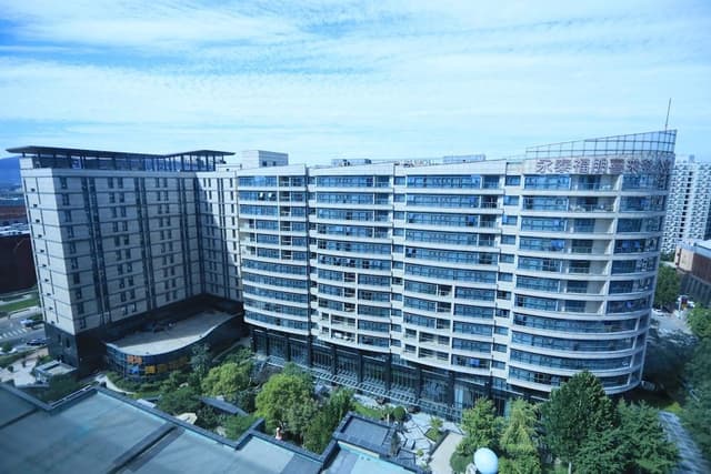 Superior Room, 1 King Bed, City View