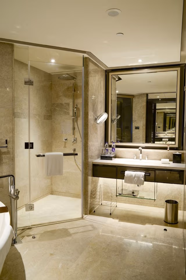 Room, 1 King Bed, City View