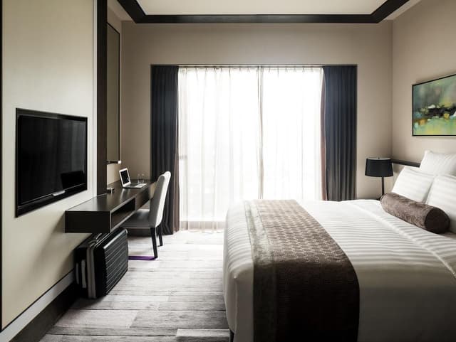 Executive Suite