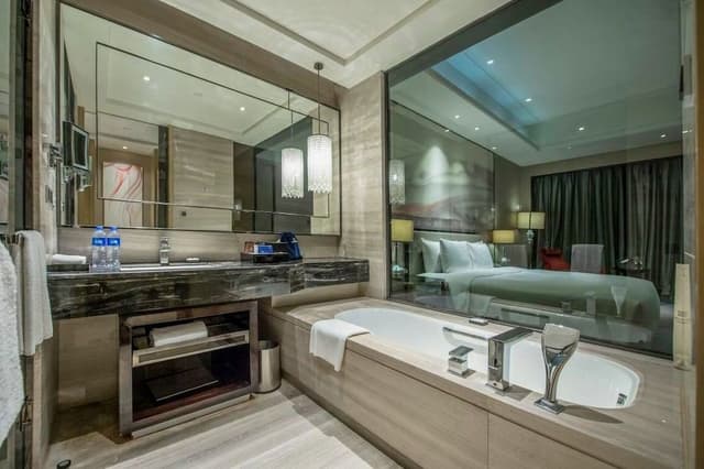Executive Deluxe King Room