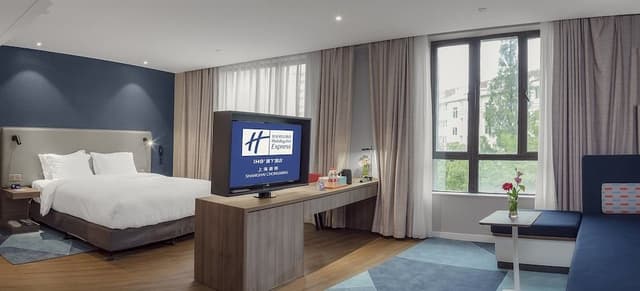 Suite, 1 King Bed (Additional Living Area Top Floor)