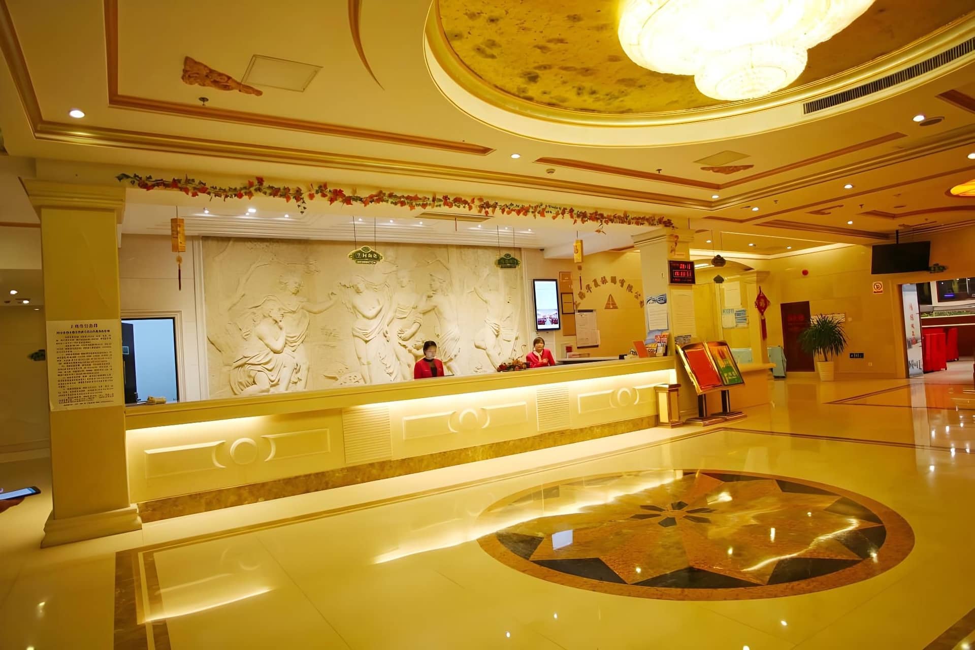 Rezen Select Shanghai International Resort Rezen Select Shanghai International Resort