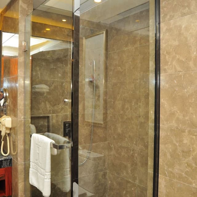 Signature Room, Non Smoking