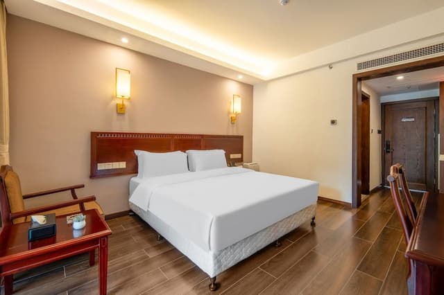 Luxury Single Room, 1 Queen Bed