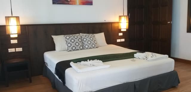 Deluxe Double Bed