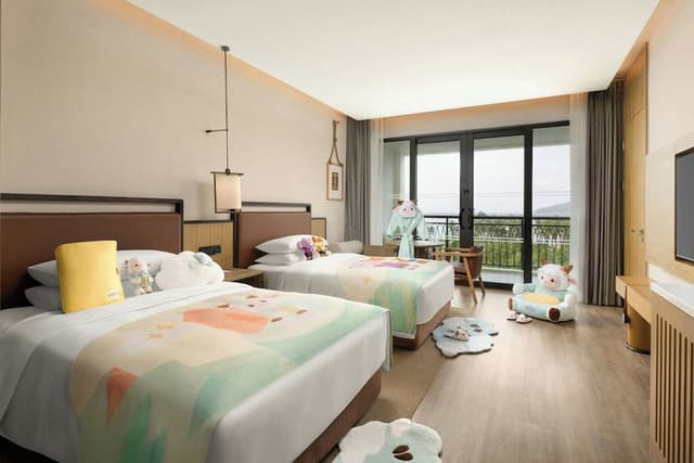 Deluxe Room, 1 King Bed, Ocean View