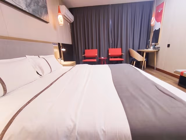 Standand Queen Room