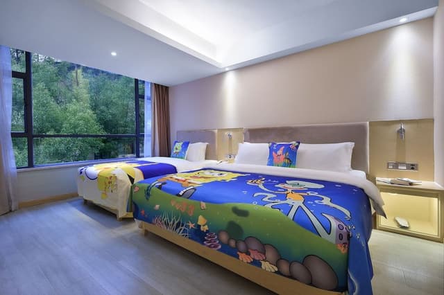 One-Bedroom Suite
