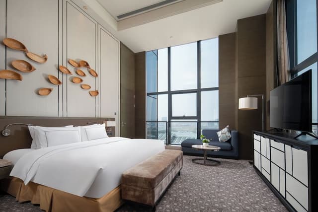 Suite The Level