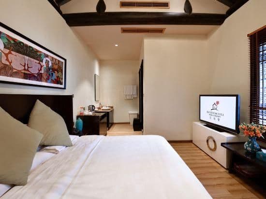 Guestroom (Queen bed)