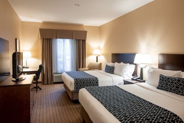 Traditional Room, 2 Queen Beds, Accessible, Non Smoking (Wheelchair)