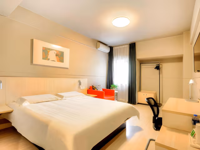 wh - superior bed room