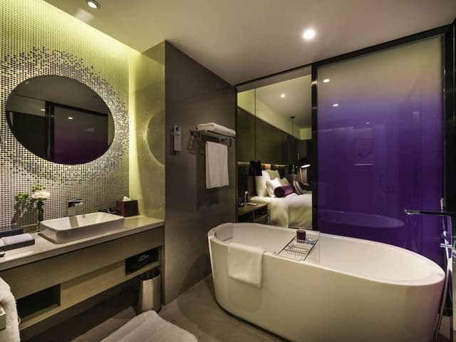 Executive Room, 1 King Bed