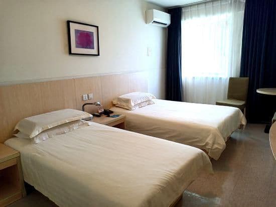 WH - Standard Daxiao Twin Room