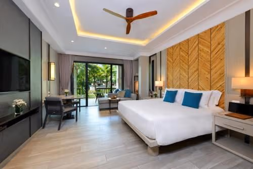 Terrace Suite - Free Airport Shuttle