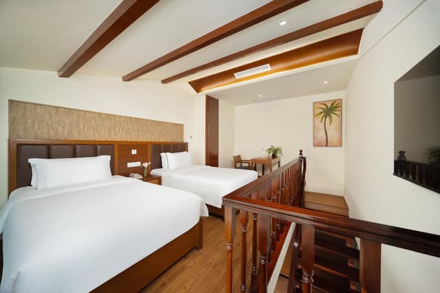 Duplex Twin Room