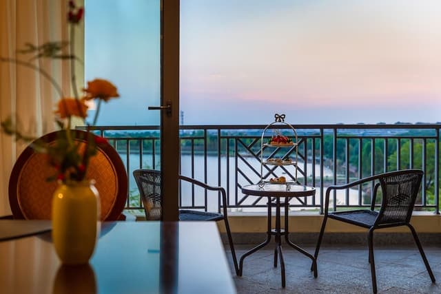 Deluxe Room with Lake View