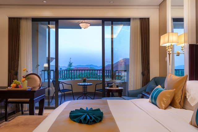 Deluxe Room with Lake View
