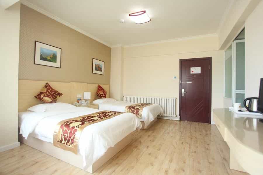 Super 8 Hotel Chengde Imperial Summer Resort Super 8 Hotel Chengde Imperial Summer Resort