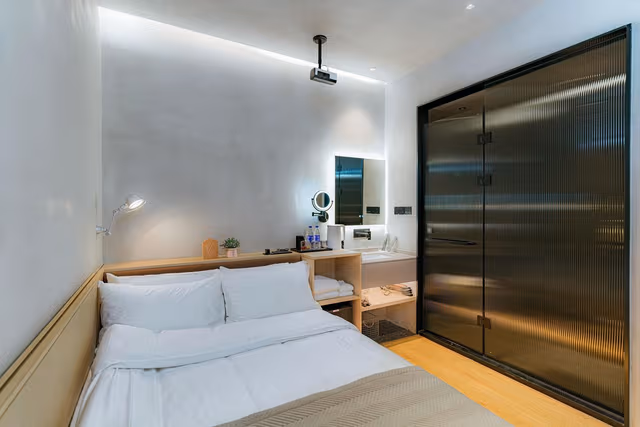 Double Room