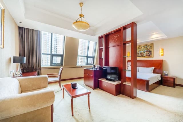 Executive Room, 1 King Bed, Non Smoking
