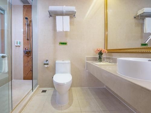 Vienna International Hotel Shenzhen Shiyan Bus Station4