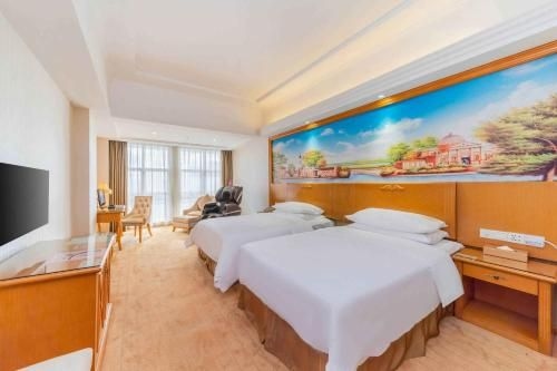 Vienna International Hotel Shenzhen Shiyan Bus Station3