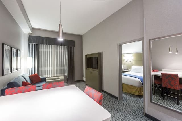 Suite, 1 Bedroom, Kitchen
