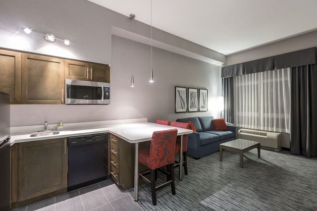 Suite, 1 Bedroom, Kitchen