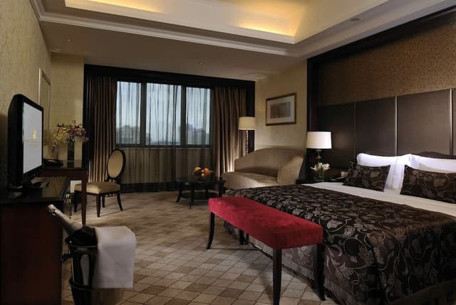 Deluxe Room King