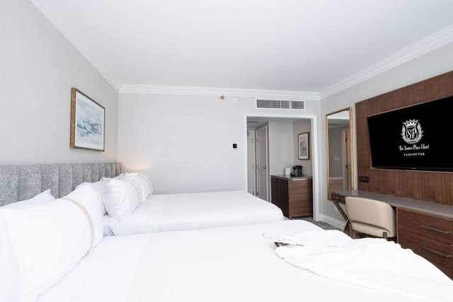 Deluxe Room, 2 Queen Beds