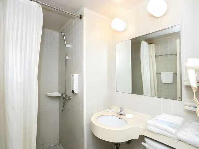 WH - Standard Room