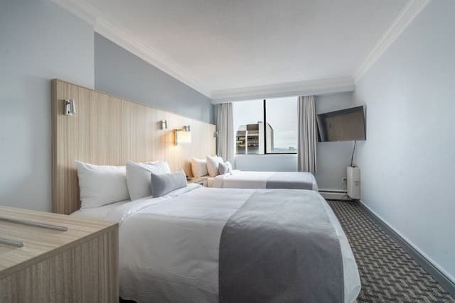 Premium Suite, 2 Twin Beds, Kitchen, Corner