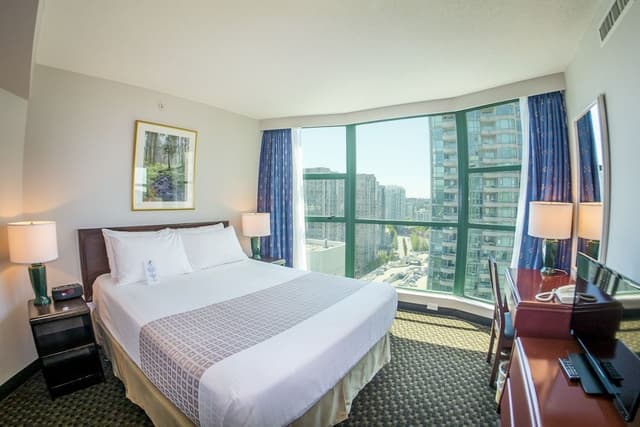 Deluxe Suite, 1 King Bed